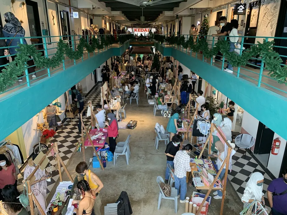MAHSA Avenue’dagi talabalar yarmarkasi
